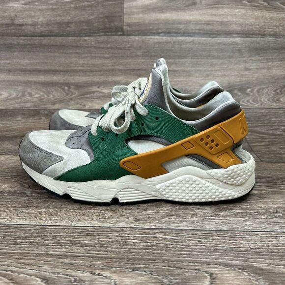 Nike Other - Nike Huarache Run Pine Green Gold Leaf Mens 9.5 Low Top Sneakers Athletic Shoes